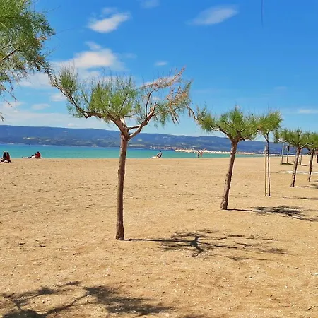 Heart Of - Blue * Omiš