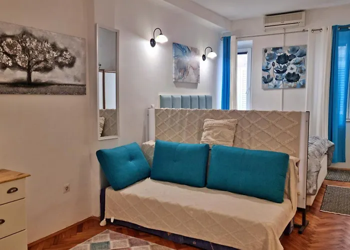 Heart Of - Blue Omiš